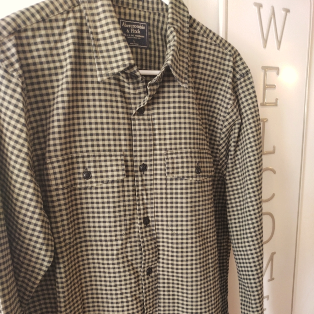 Related Abercrombie & Fitch size large long sleeve mens New without tag